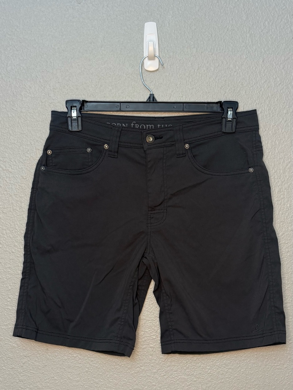 PrAna | Brion Hiking Shorts with Zion Stretch | Charcoal | Waist 32” Inseam 9”